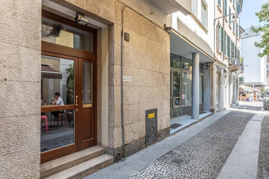 Amazing View From Brera Sancarpoforo9 Apartment Milan Exterior photo
